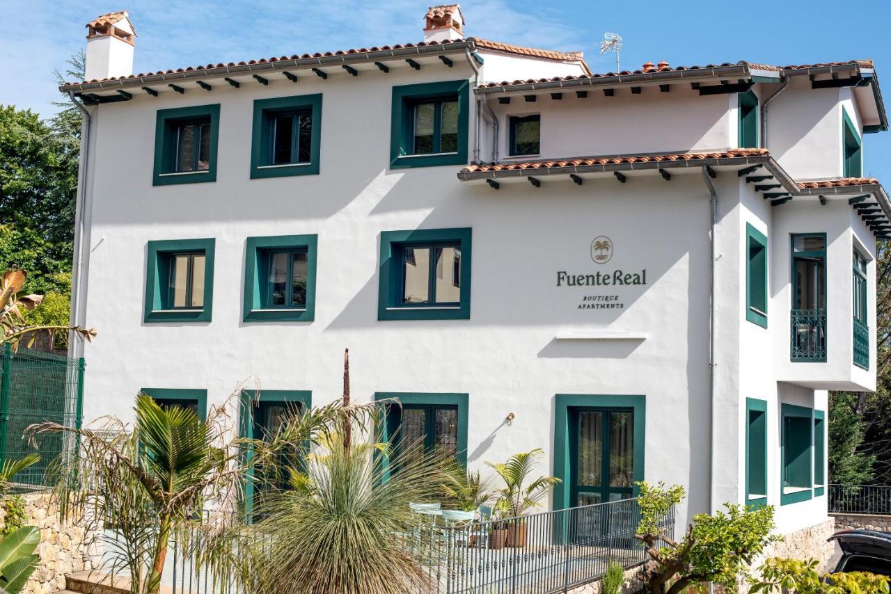 Apartamentos Boutique Fuente Real Comillas Eksteriør billede